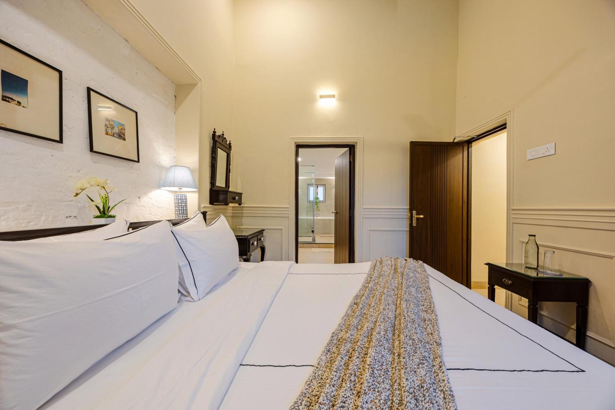 Elivaas 4 Bhk Villa Near Beach With Private Pool & Bar - Casa Boa Vida Candolim Exteriér fotografie