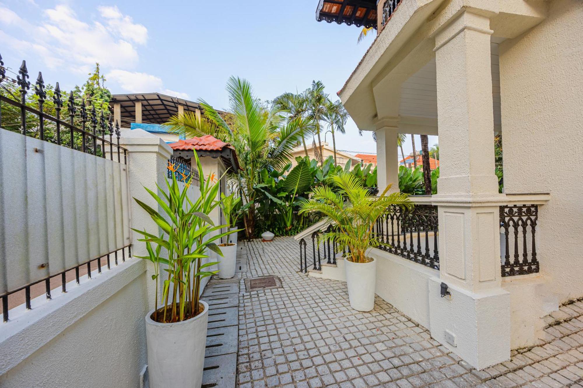 Elivaas 4 Bhk Villa Near Beach With Private Pool & Bar - Casa Boa Vida Candolim Exteriér fotografie